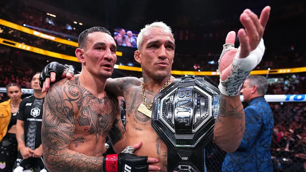 Charles Oliveira Dominates Max Holloway to Win BMF Title in Stunning Performance